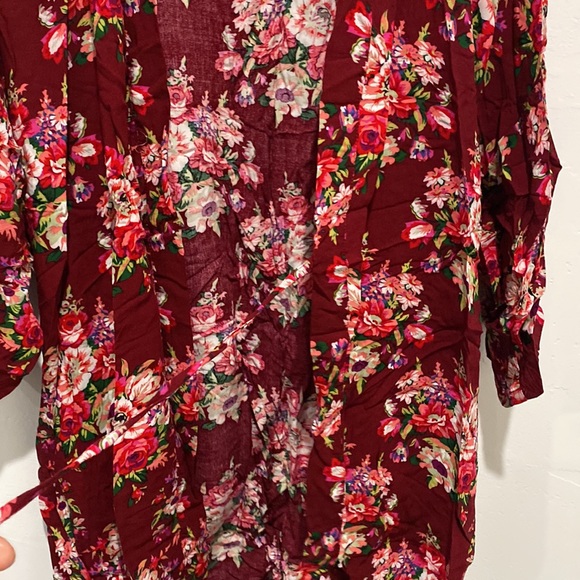 Maroon Floral Robe - Picture 4 of 7